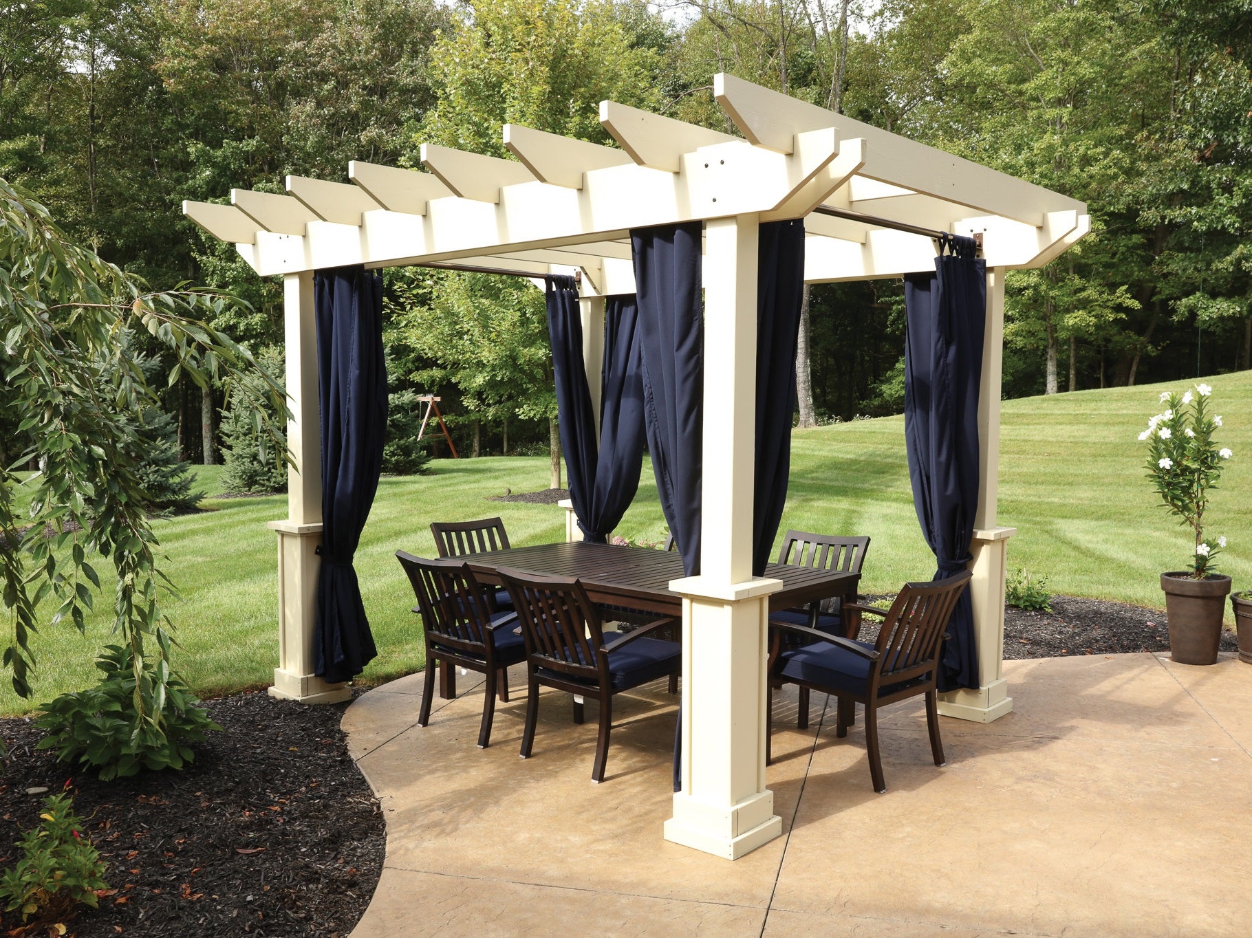 Mendoza Wood Pergola